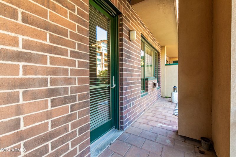 16 W Encanto Blvd #112, Phoenix, AZ 85003