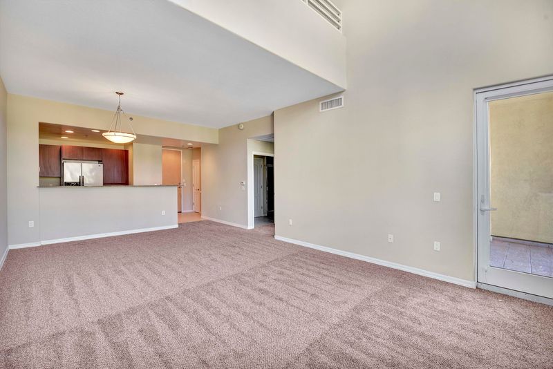 16 W Encanto Blvd #621, Phoenix, AZ 85003