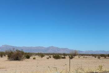 1600 E Lobo St, San Tan Valley, AZ 85140