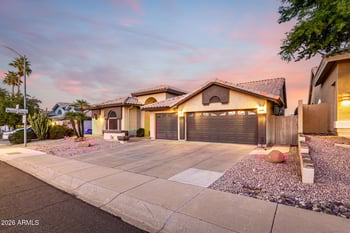 16001 17th Way, Phoenix, AZ 85022