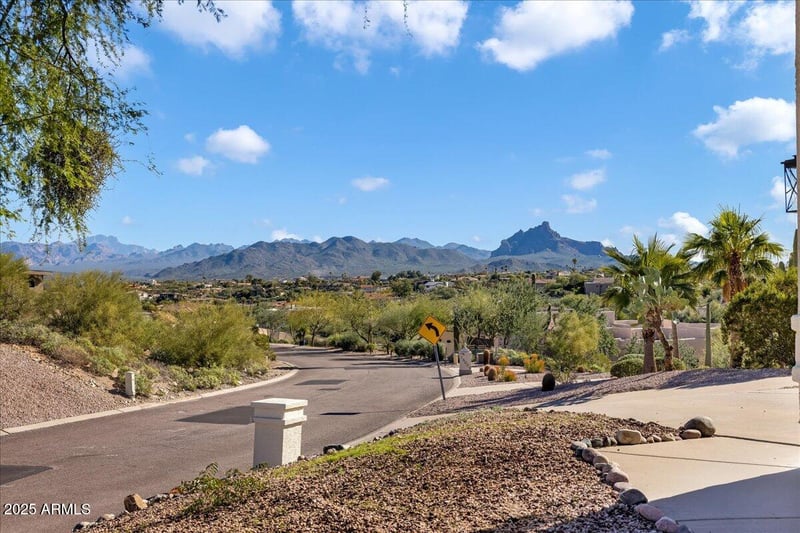 16001 Ironwood Dr, Fountain Hills, AZ 85268