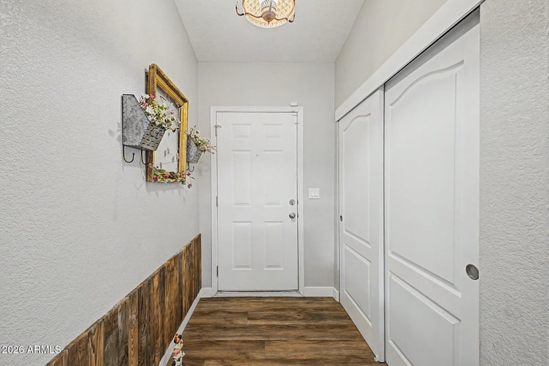 16001 N 70th Dr, Peoria, AZ 85382