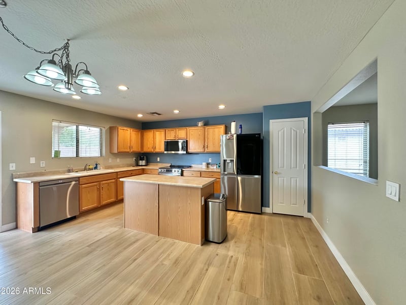 16003 Winchcomb Dr, Surprise, AZ 85379