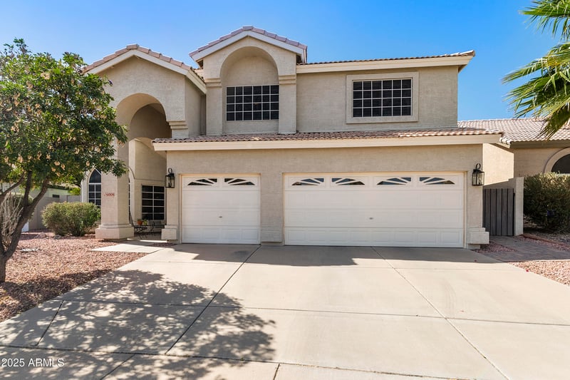 16008 13th Way, Phoenix, AZ 85048
