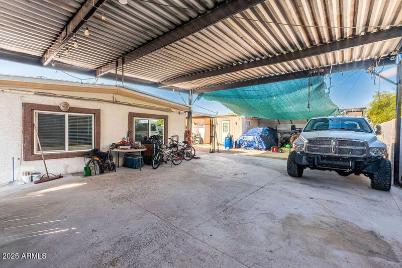 16008 70th Ave, Peoria, AZ 85382