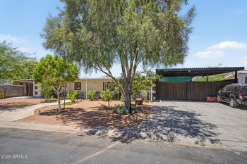16008 70th Ave, Peoria, AZ 85382