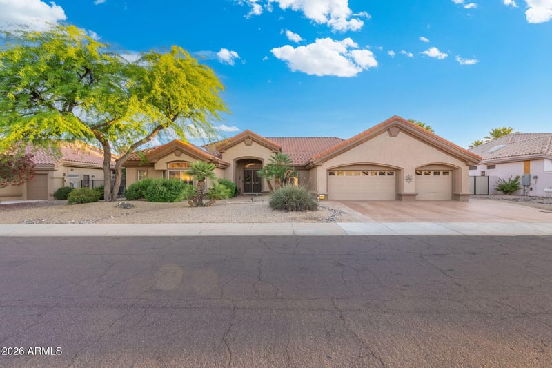 16009 W Huron Dr, Sun City West, AZ 85375