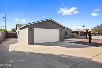 1601 Glenrosa Ave, Phoenix, AZ 85015