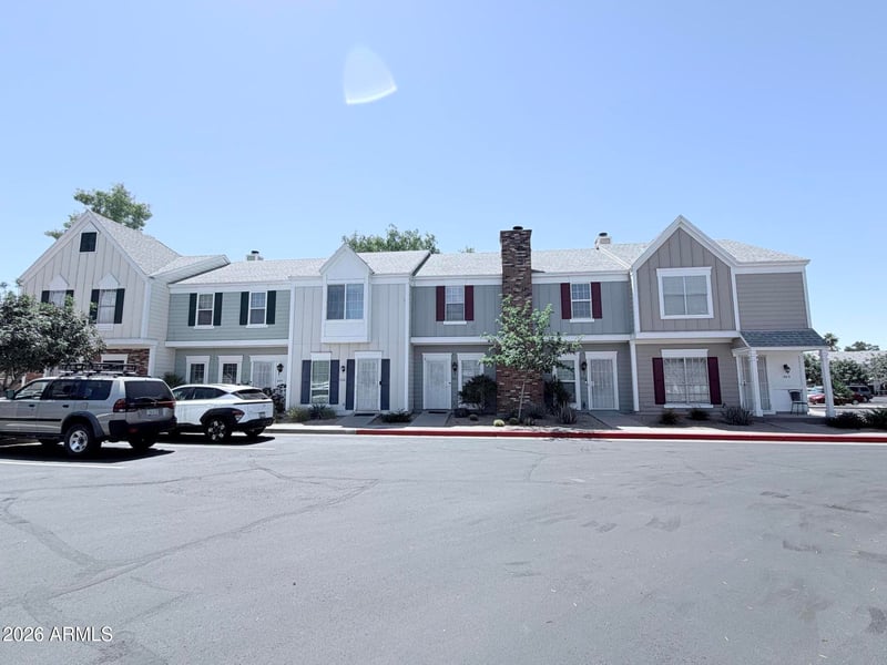 1601 Saba St #302, Chandler, AZ 85225
