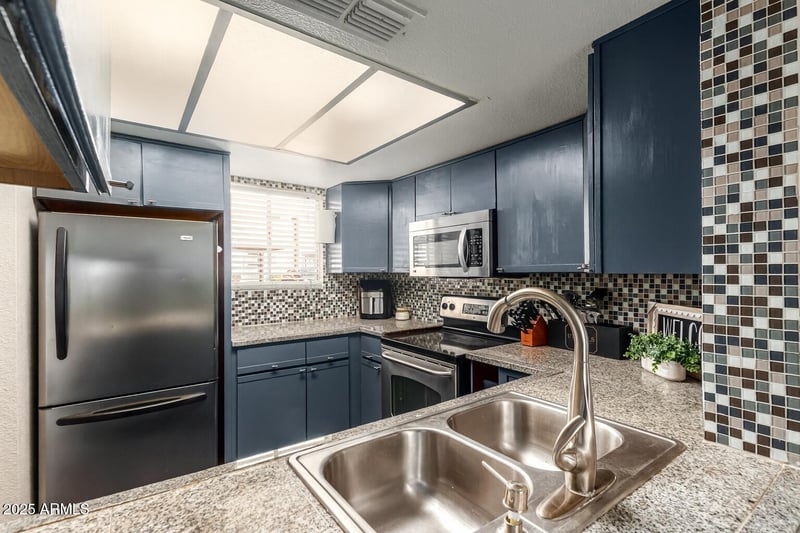 1601 Sunnyside Dr #154, Phoenix, AZ 85029