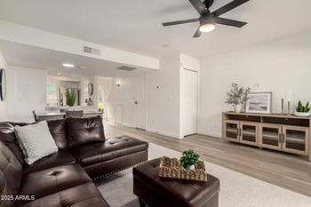 1601 Sunnyside Dr #170, Phoenix, AZ 85029