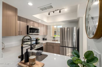 1601 Sunnyside Dr #170, Phoenix, AZ 85029