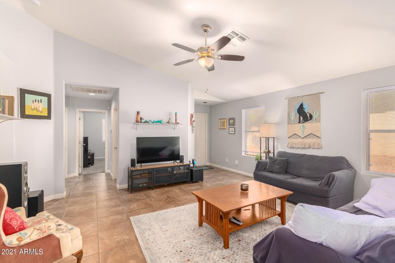1601 W Pollack St, Phoenix, AZ 85041
