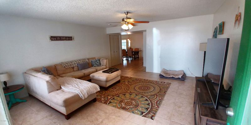 1601 W Rosemonte Dr, Phoenix, AZ 85027