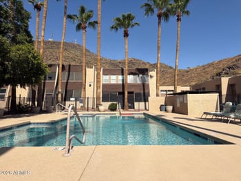 1601 Sunnyside Dr #121, Phoenix, AZ 85029