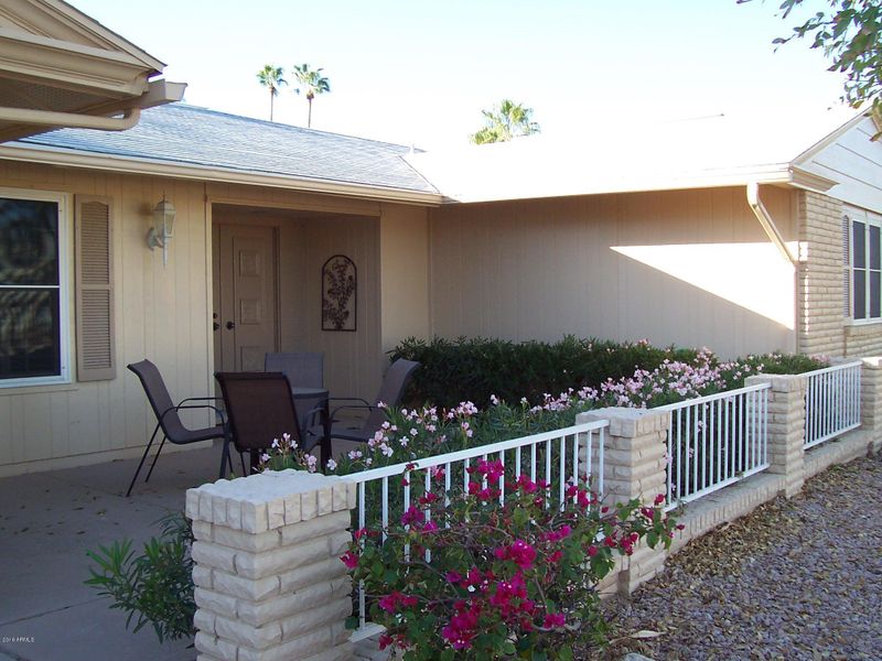 16010 N 110th Ave, Sun City, AZ 85351