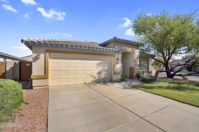 16011 159th Dr, Surprise, AZ 85374
