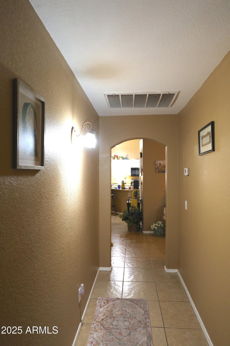 16011 35th Dr, Phoenix, AZ 85053