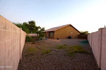 16011 35th Dr, Phoenix, AZ 85053