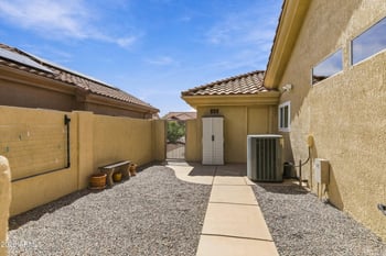 16012 W Falcon Ridge Dr, Sun City West, AZ 85375