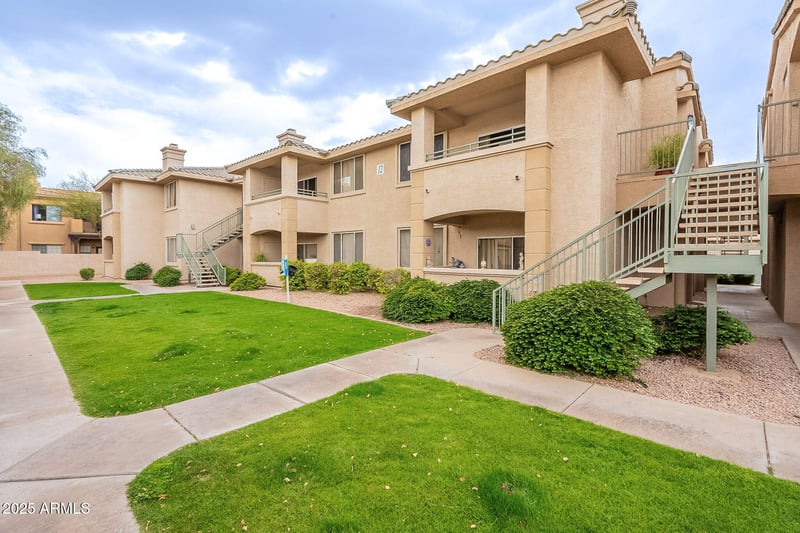 16013 Desert Foothills Pw #2055, Phoenix, AZ 85048