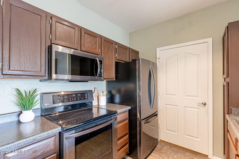 16013 Desert Foothills Pw #2055, Phoenix, AZ 85048