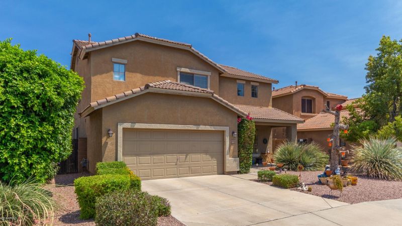 16014 W Hearn Rd, Surprise, AZ 85379