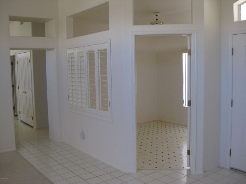 16014 W Huron Dr, Sun City West, AZ 85375