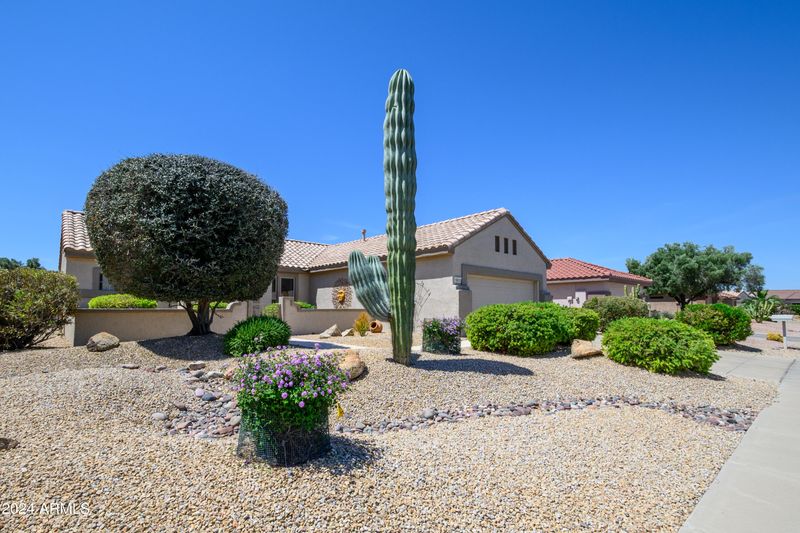 16015 W Silver Breeze Dr, Surprise, AZ 85374