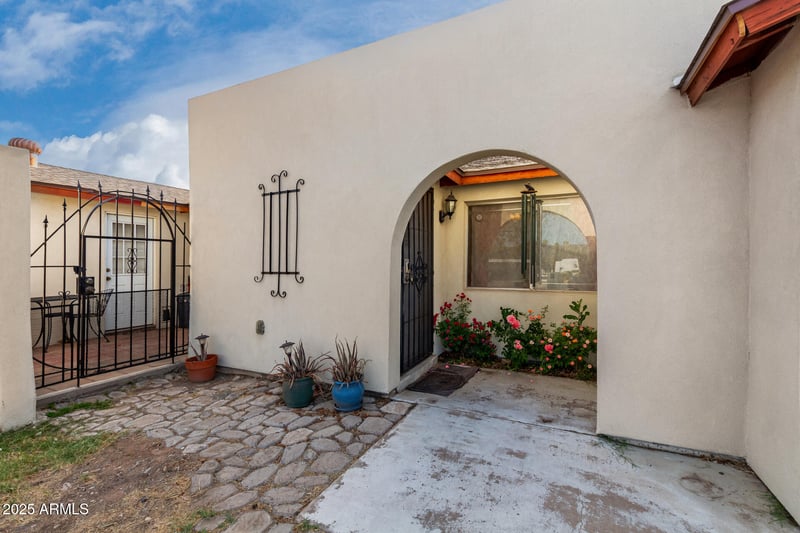 1602 73rd Ave, Phoenix, AZ 85035