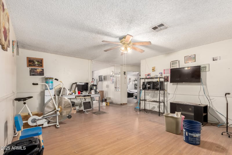 1602 73rd Dr, Phoenix, AZ 85035