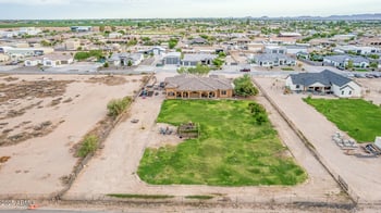 1602 Lobo St, San Tan Valley, AZ 85140