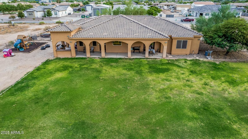 1602 Lobo St, San Tan Valley, AZ 85140