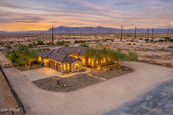 1602 Lobo St, San Tan Valley, AZ 85140