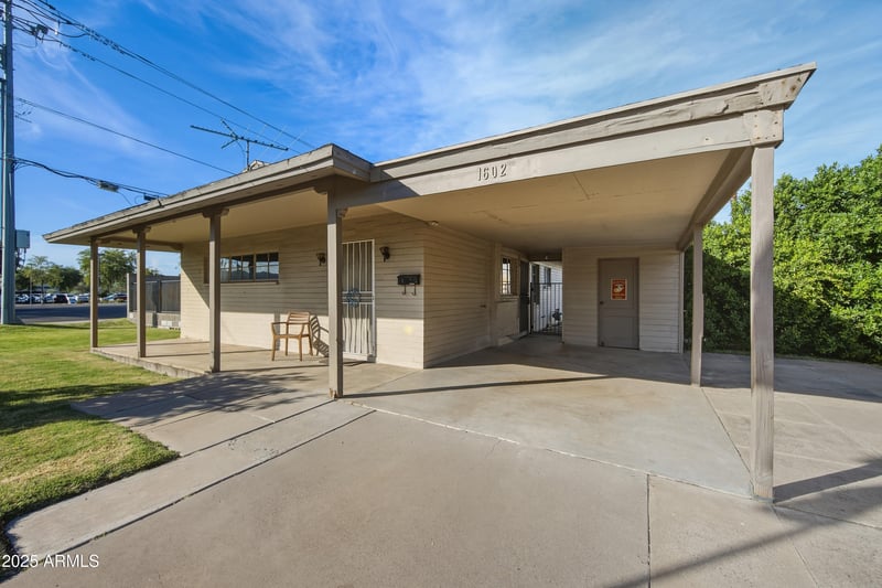 1602 Palo Verde Dr, Phoenix, AZ 85016