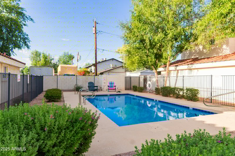 16021 30th St #113, Phoenix, AZ 85032