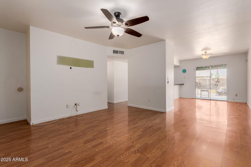 16021 48th Dr, Glendale, AZ 85306