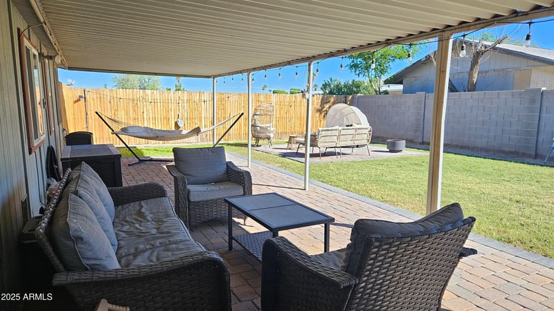 16021 70th Ave, Peoria, AZ 85382