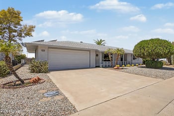 16022 Lakeforest Dr, Sun City, AZ 85351