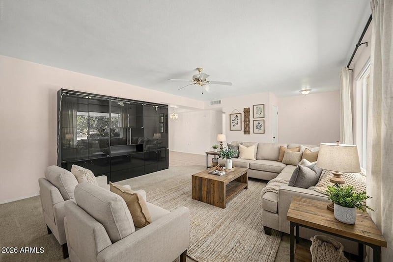 16022 N Lakeforest Dr, Sun City, AZ 85351
