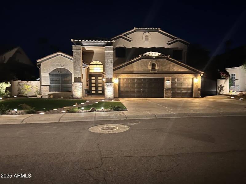 16024 7th Dr, Phoenix, AZ 85045