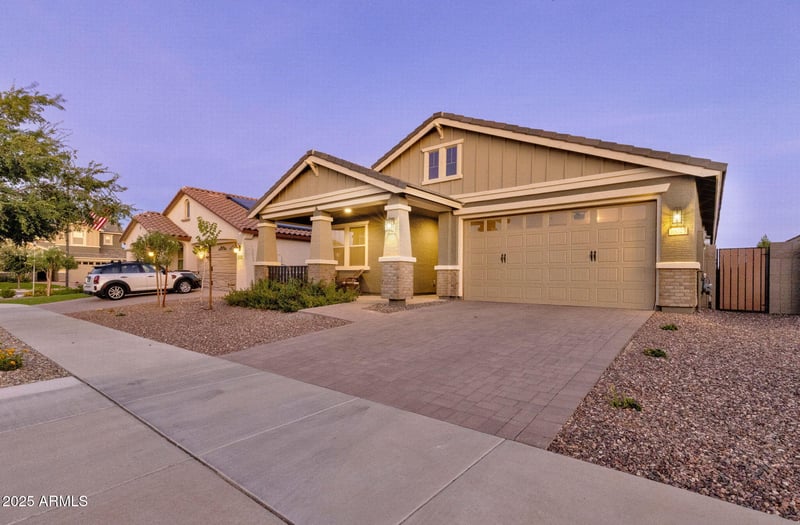 16025 Alameda Rd, Surprise, AZ 85387
