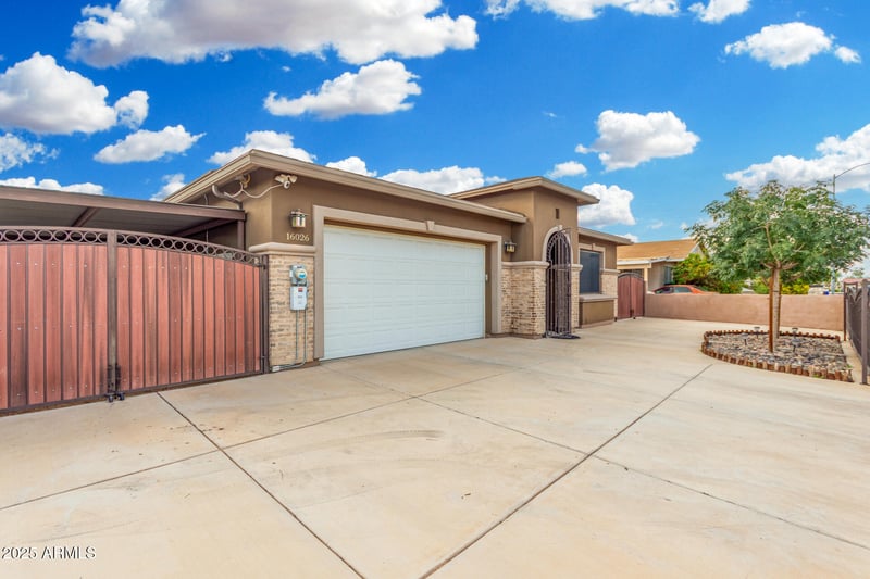 16026 Desert Sage St, Surprise, AZ 85378