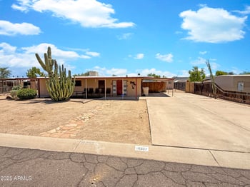 16027 67th Dr, Peoria, AZ 85382