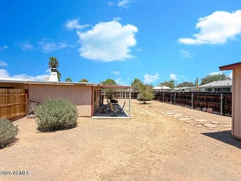 16027 67th Dr, Peoria, AZ 85382