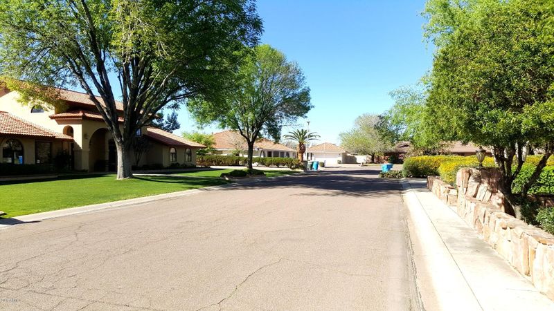 16028 N 37th Dr, Phoenix, AZ 85053