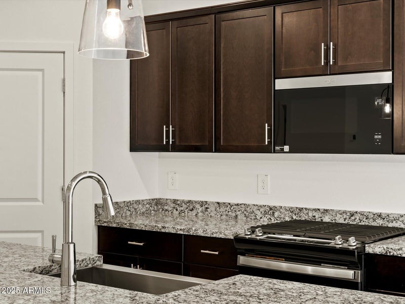 16029 Bronco Trl, Surprise, AZ 85387