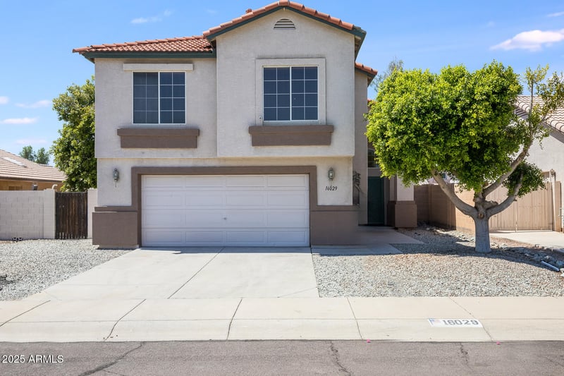 16029 Ocotillo Ln, Surprise, AZ 85374
