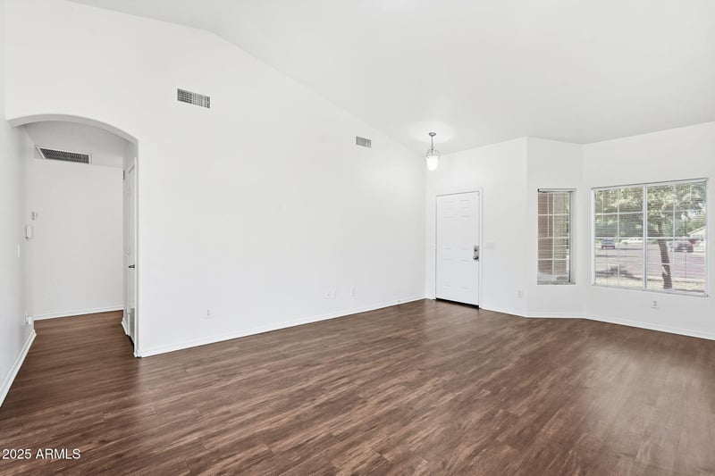 1603 81st Dr, Phoenix, AZ 85043