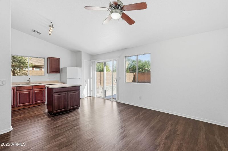 1603 S 81st Dr, Phoenix, AZ 85043